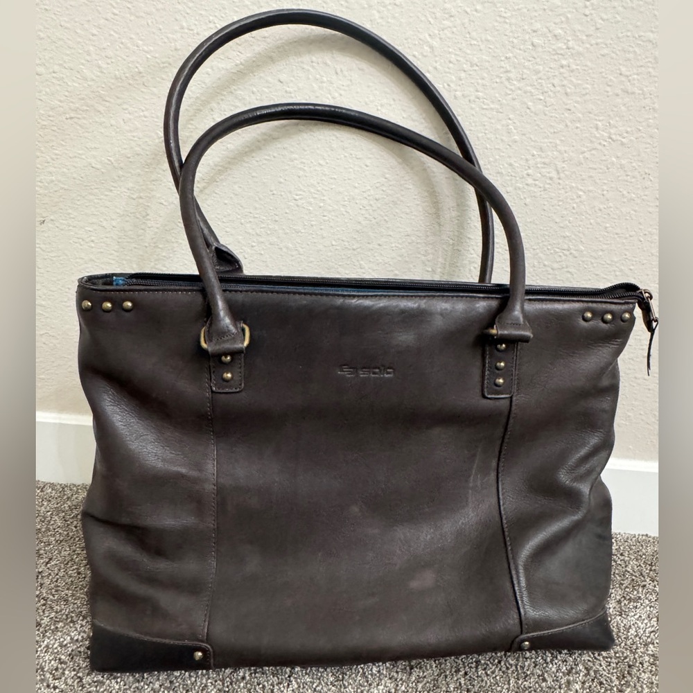 Chic Brown Leather Solo Laptop Tote Bag